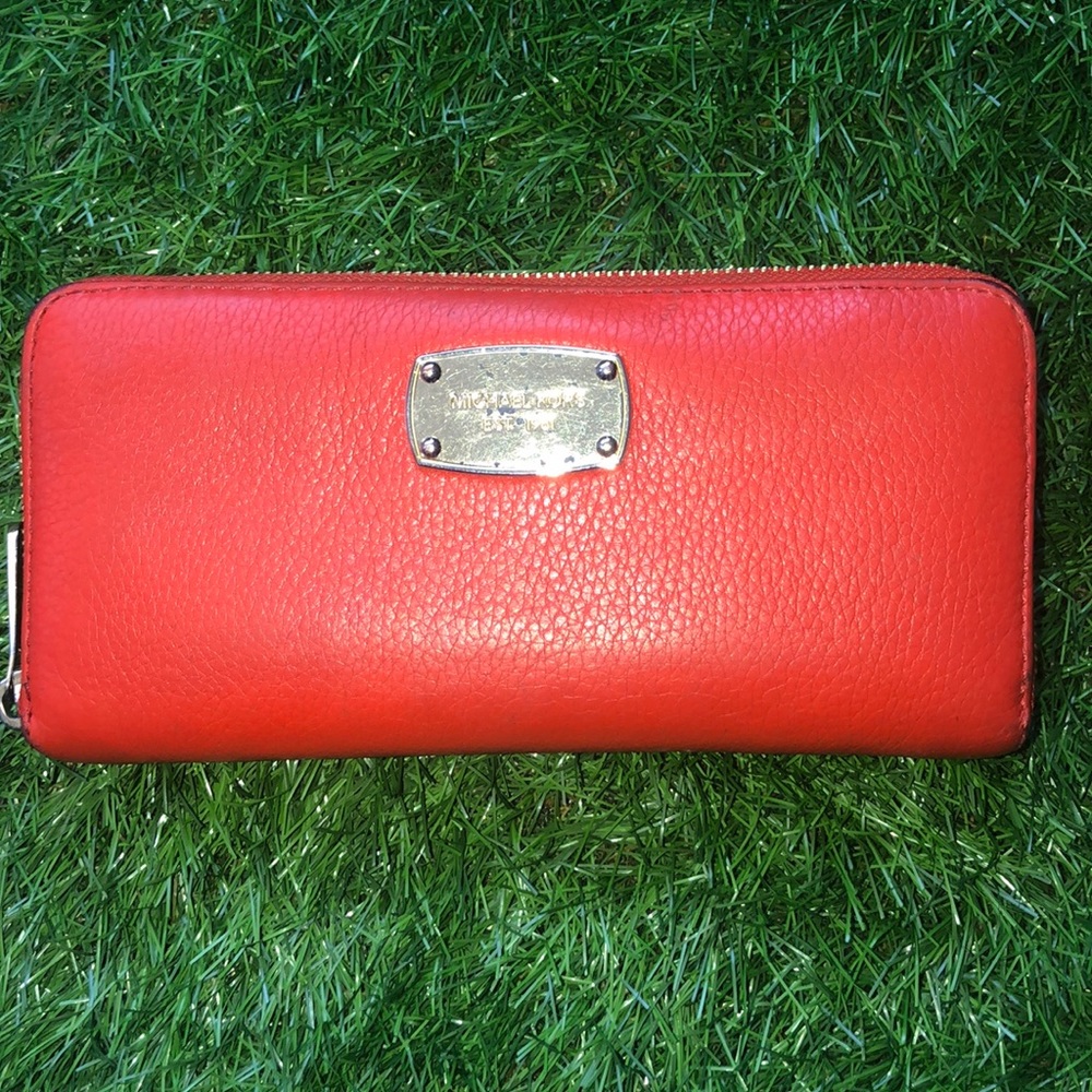 Michael Kors wallet